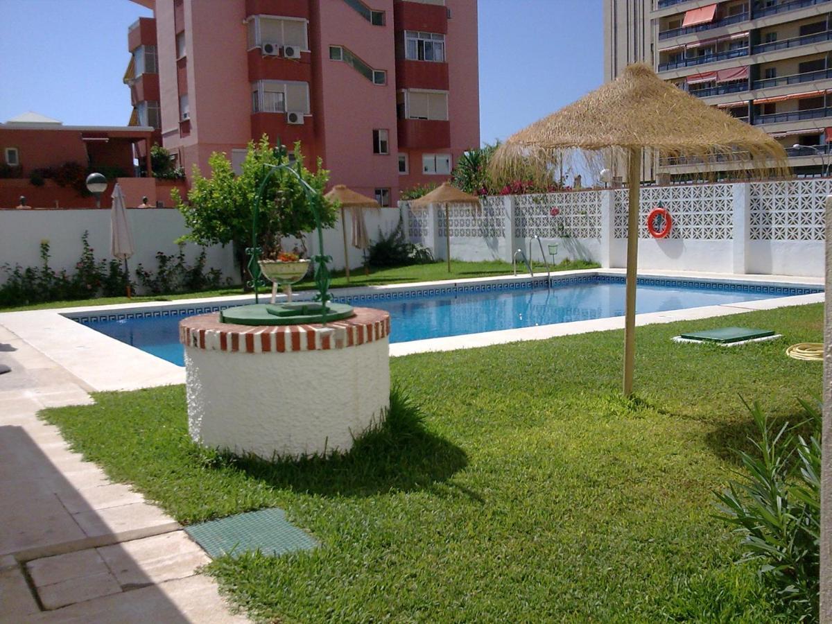 Torremolinos Playa La Carihuela Appartement Buitenkant foto